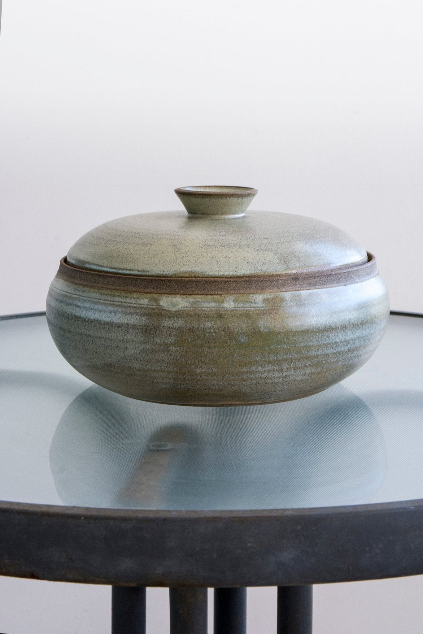 Stoneware shop casserole dish