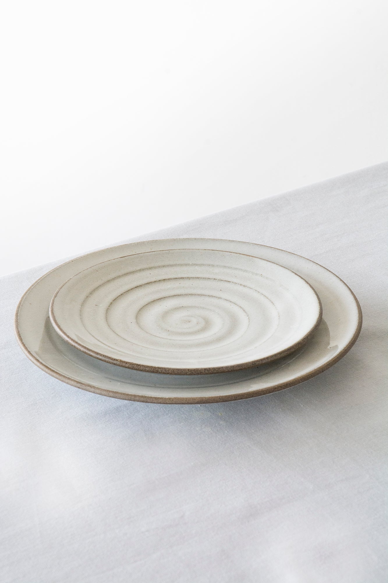 White Rustic Pottery Dinnerware, Main Course and Salad Plate, 2 Plates ...